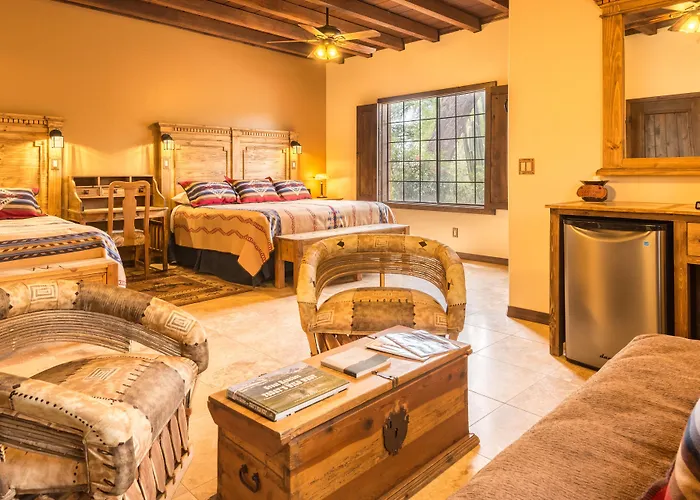 White Stallion Ranch 4*